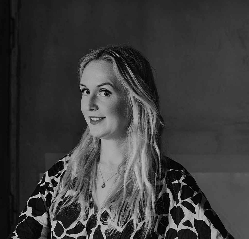 Dr hab. Agnieszka Łakoma